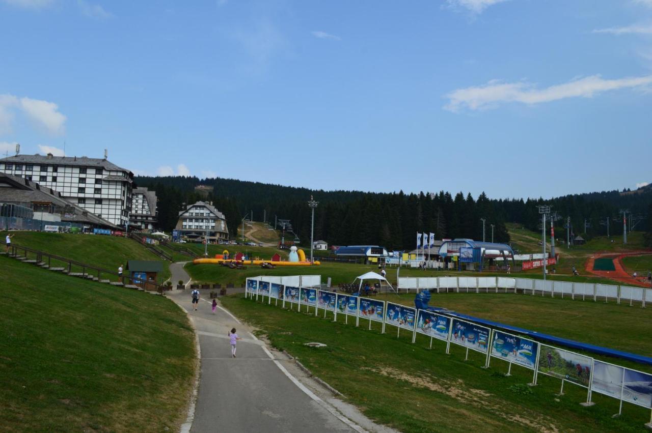 Milmari Resort - Apartman L43 Kopaonik Exteriér fotografie